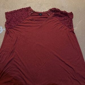 Torrid Red Top